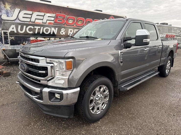 2021-ford-f250-lariat-image-1