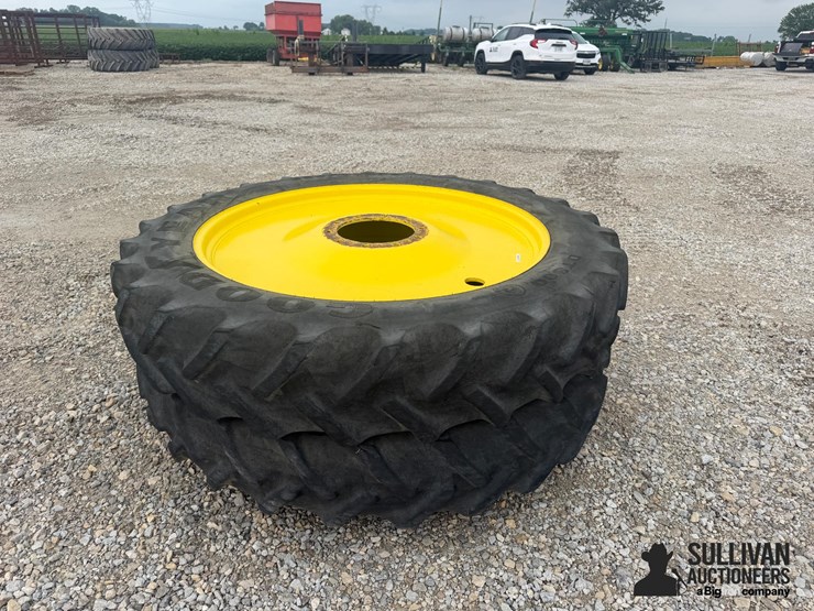 320/90r46-tires-&-rims-image-4