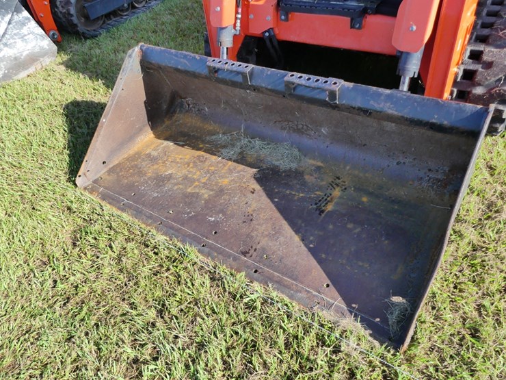 kubota-svl75-3-image-13