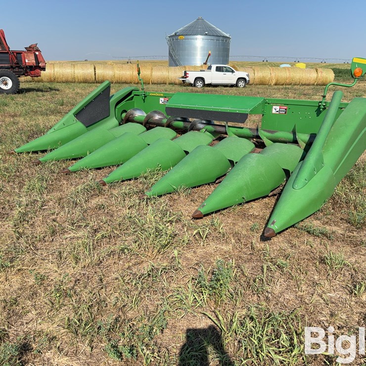 JOHN DEERE 693