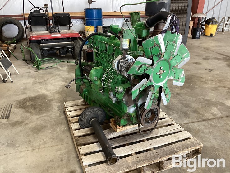 john-deere-4240-image-3