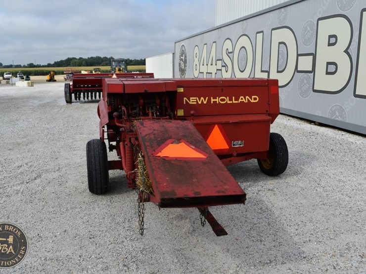 new-holland-311-image-6