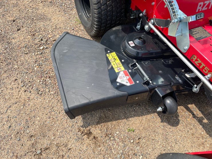 #313-•-new-red-max-rzt54x-lawn-mower-(ridgeland,-wi)-image-9