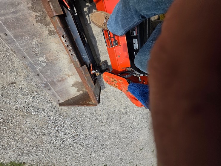 2020-kubota-svl75-2-image-30
