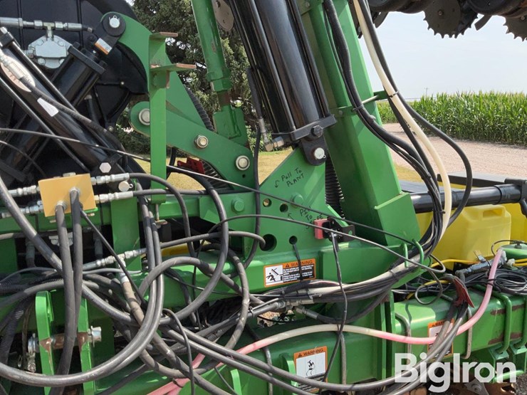 john-deere-1720-image-20