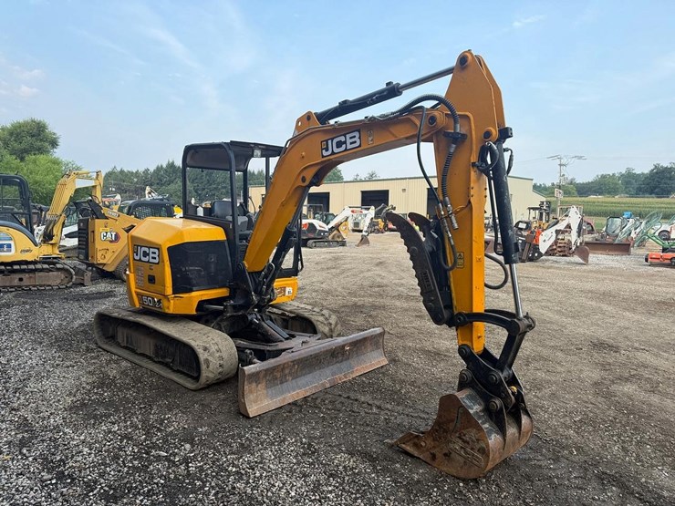 2022-jcb-50z-1-image-6