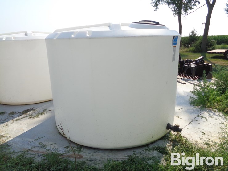 ace-roto-mold-1,500-gal-poly-tank-image-4