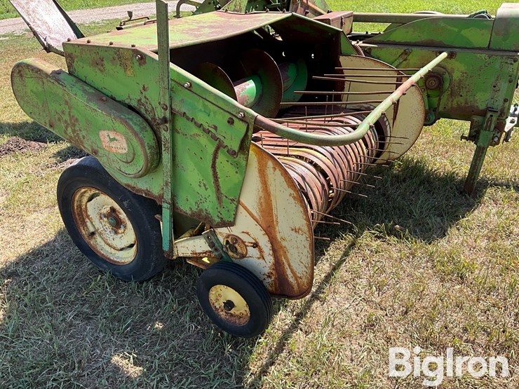 john-deere-24t-image-20