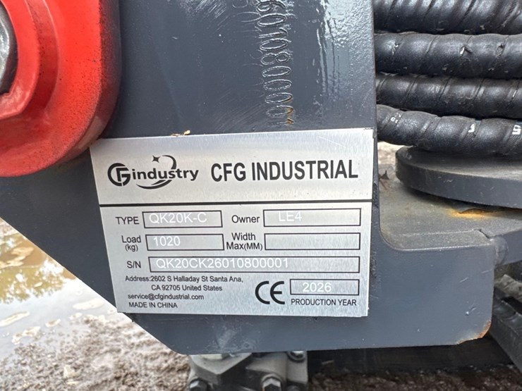 new-cfg-industrial-co-diesel-mini-excavator-model-qk20k-c-image-4