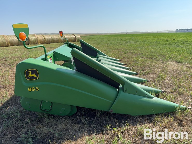 john-deere-693-image-4