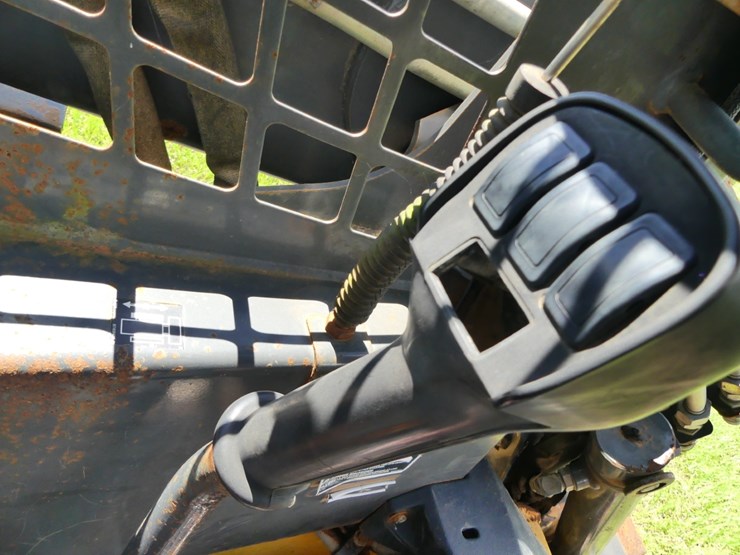 new-holland-lt185b-image-14