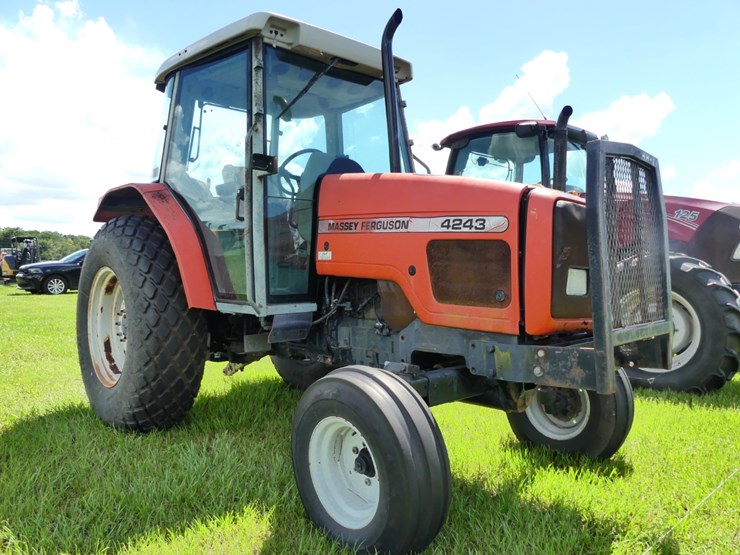 massey-ferguson-4243-image-2