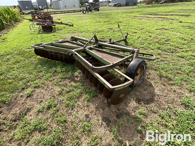 john-deere-12-image-5