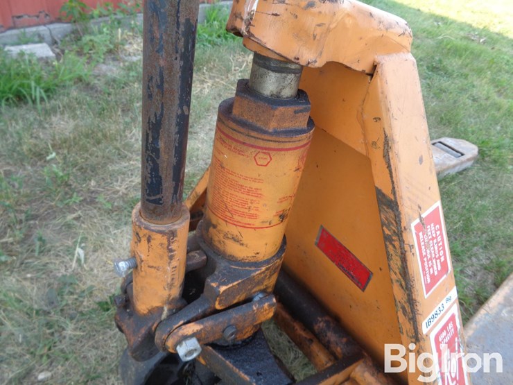 rol-lift-pallet-jack-image-13