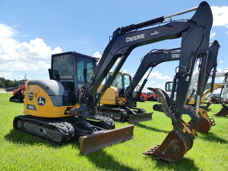 deere-60g-image-2