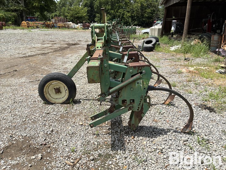 john-deere-885-image-8