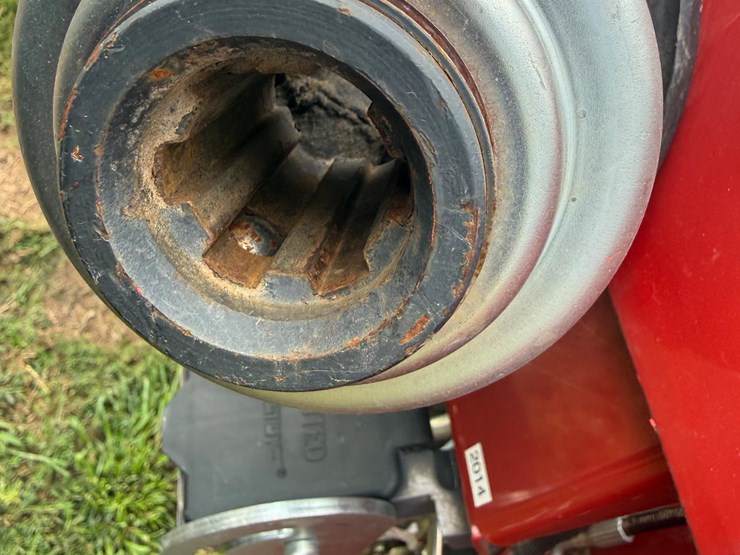 2014-case-ih-3162-image-13