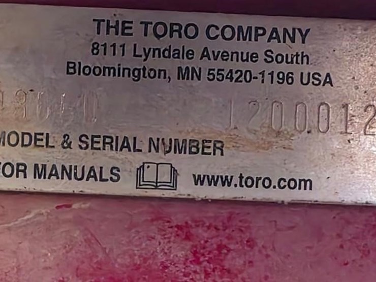 2011-toro-reelmaster-5210-image-5