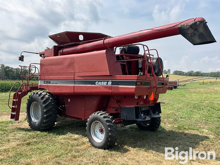 2000-case-ih-2366-image-7