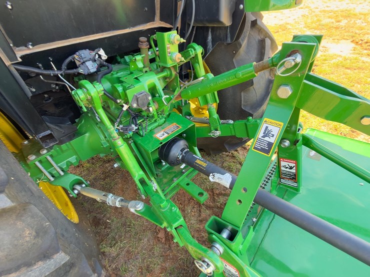 2022-john-deere-5055e-image-20