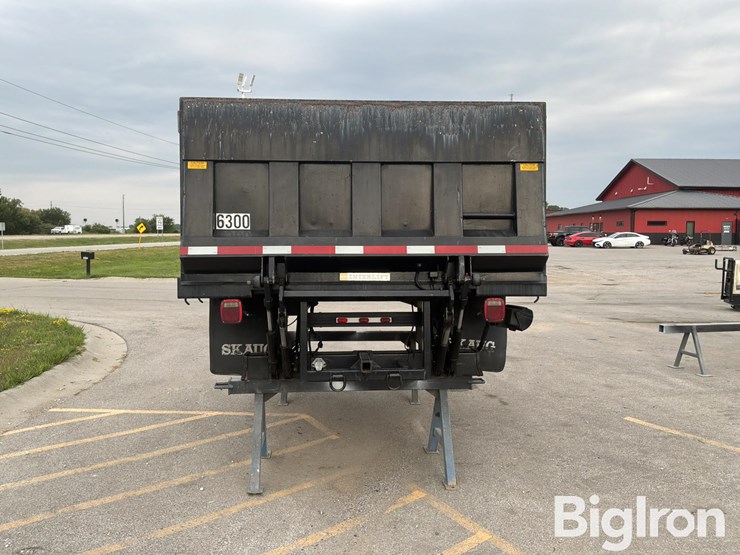 2020-massey-ferguson-730-image-6