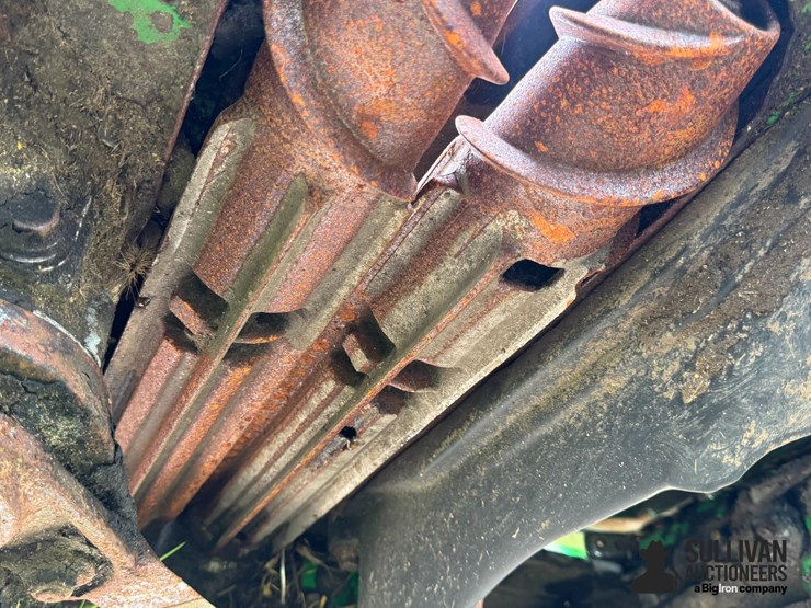 2014-john-deere-608c-stalkmaster-image-17