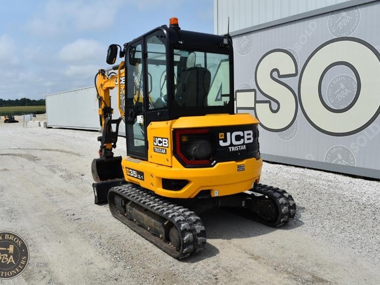 2024-jcb-35z-1-image-10