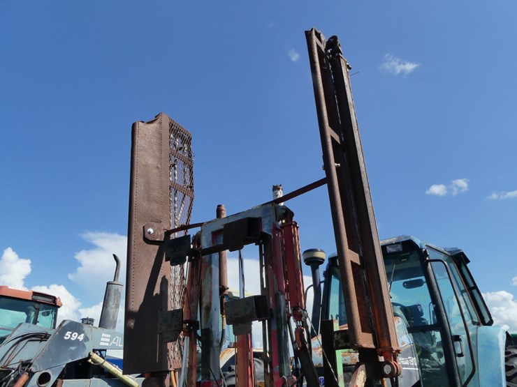 new-holland-ts110-image-11