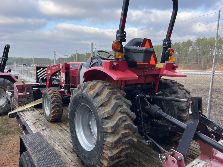 2021-mahindra-1626s-compact-utility-tractor-w/loader-&-bucket-image-7
