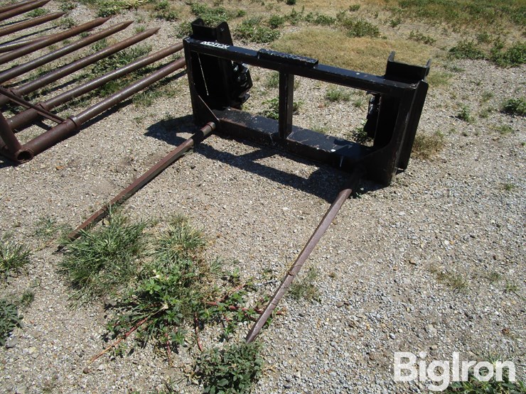 john-deere-725-image-1