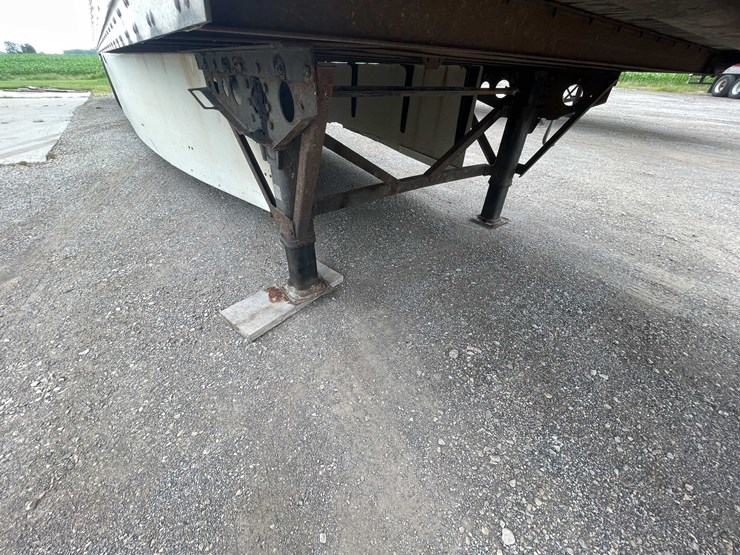 2015-stoughton-trailer-image-18