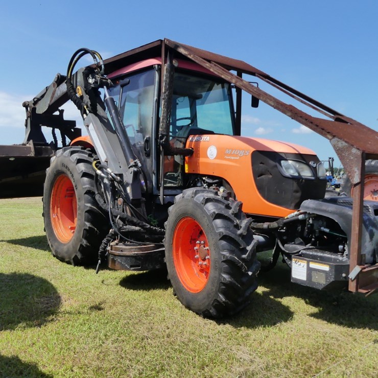 KUBOTA M108S