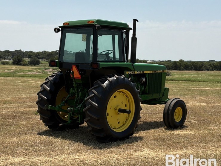 1981-john-deere-4440-image-5