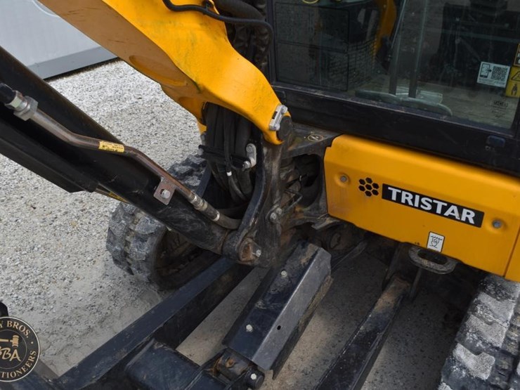2024-jcb-35z-1-image-29