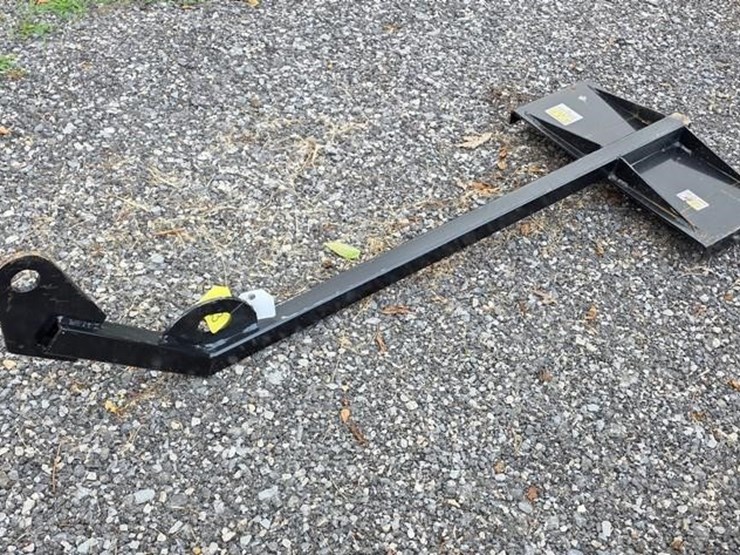 new-jmr-mini-skidloader-lift-boom-image-1