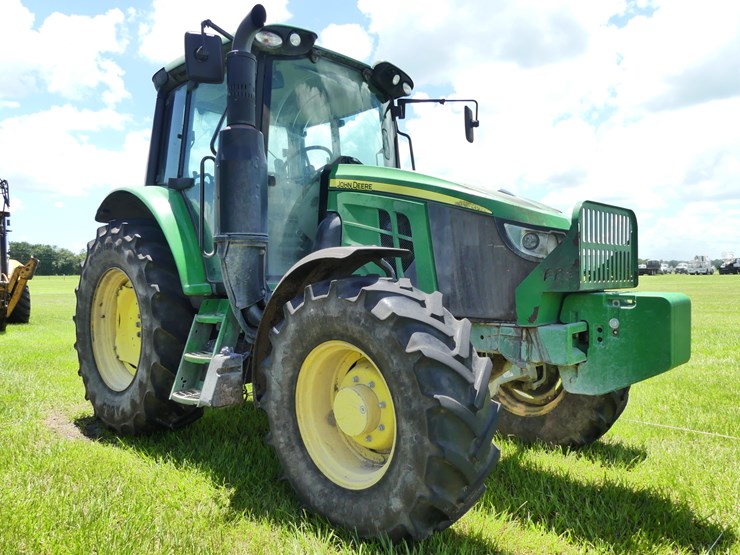 john-deere-6110m-image-2