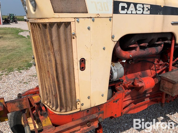 1965-case-730-comfort-king-2wd-tractor-image-14