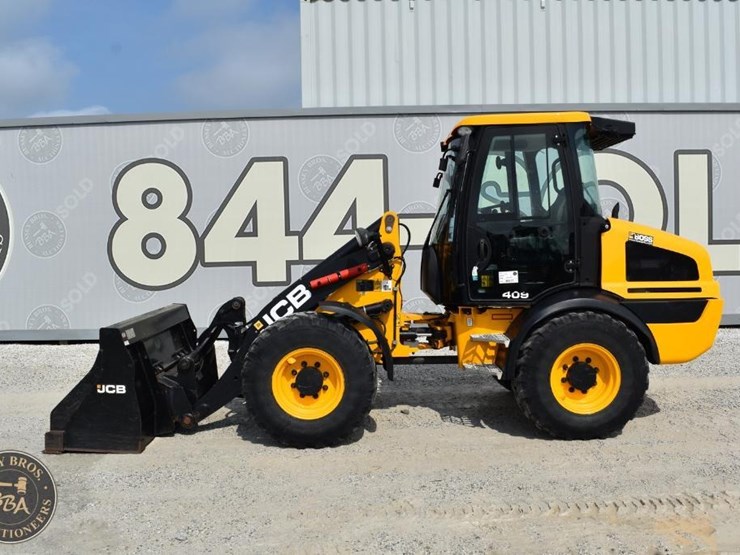 2023-jcb-409-image-6