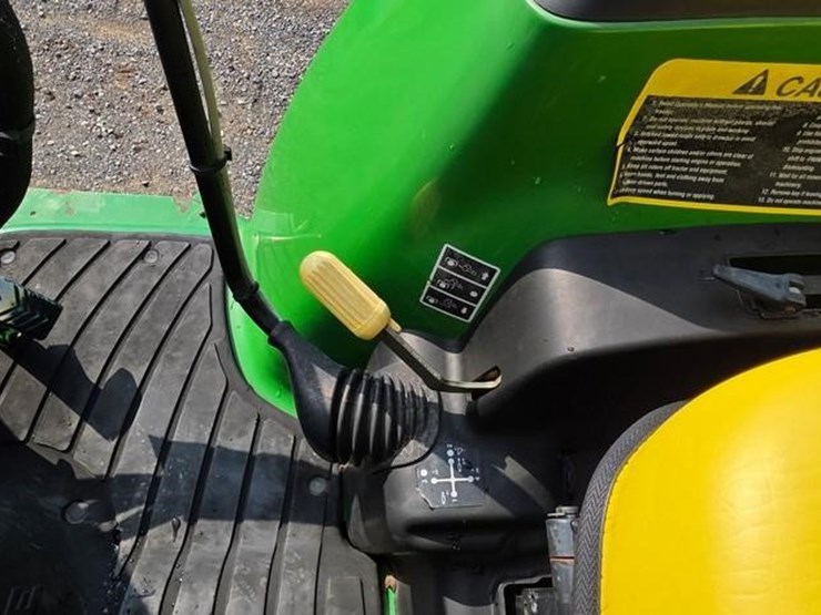 2013-john-deere-3520-image-55