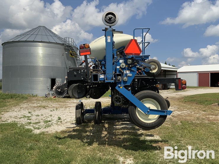 2020-kinze-3600-image-6