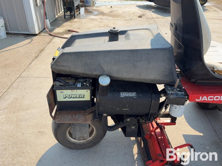 jacobsen-greens-king-4-greens/turf-mower-image-13