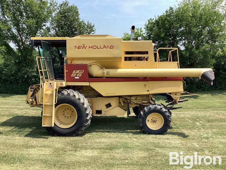 1986-new-holland-tr86-image-8