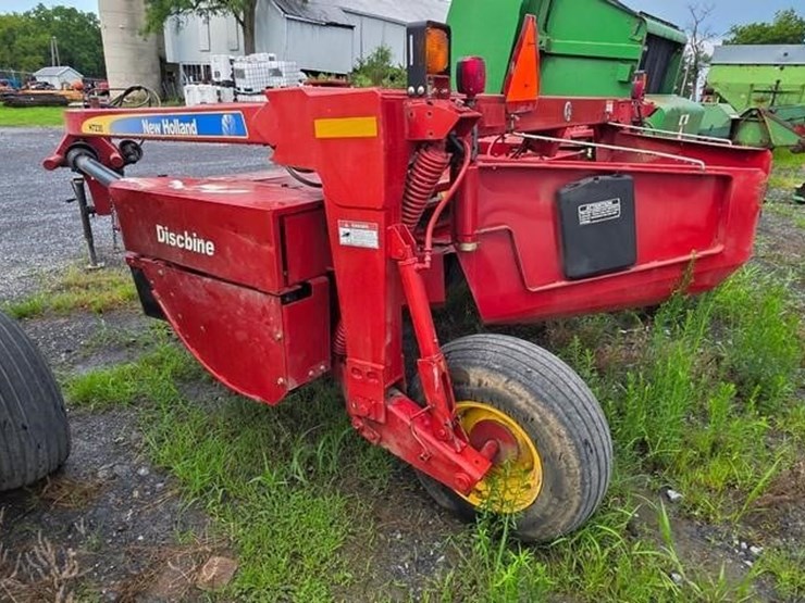 new-holland-h7230-image-3