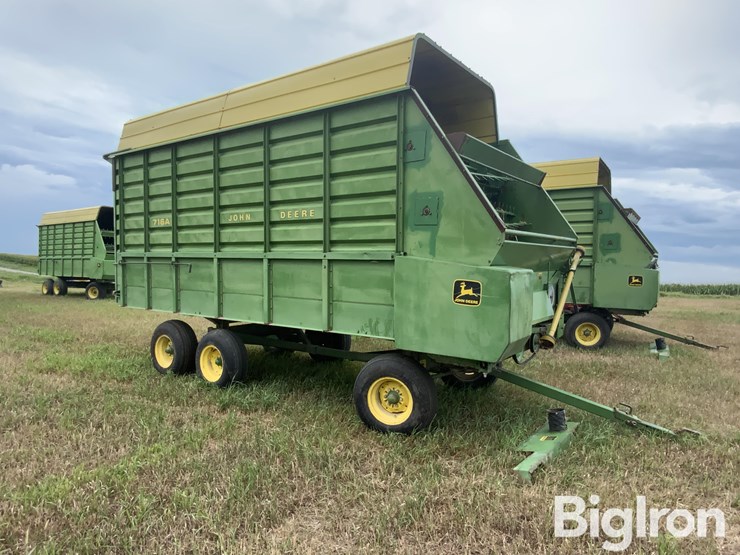 john-deere-716a-image-3
