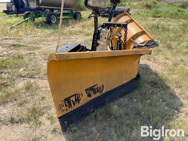 meyers-super-v-snowplow-image-14