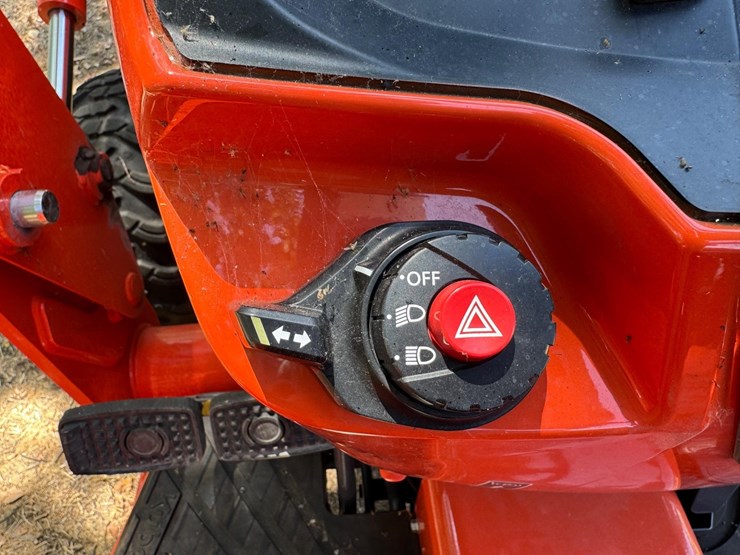 kubota-l2502hst-image-18