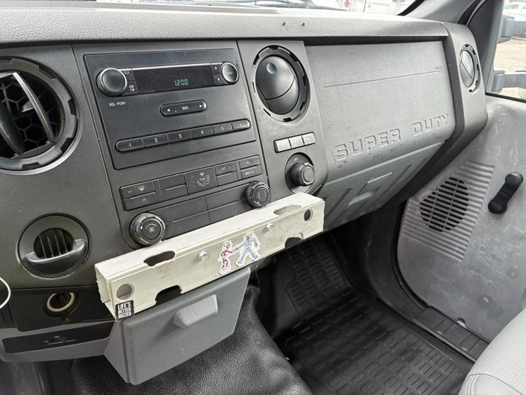 2012-ford-f350-sd-image-17