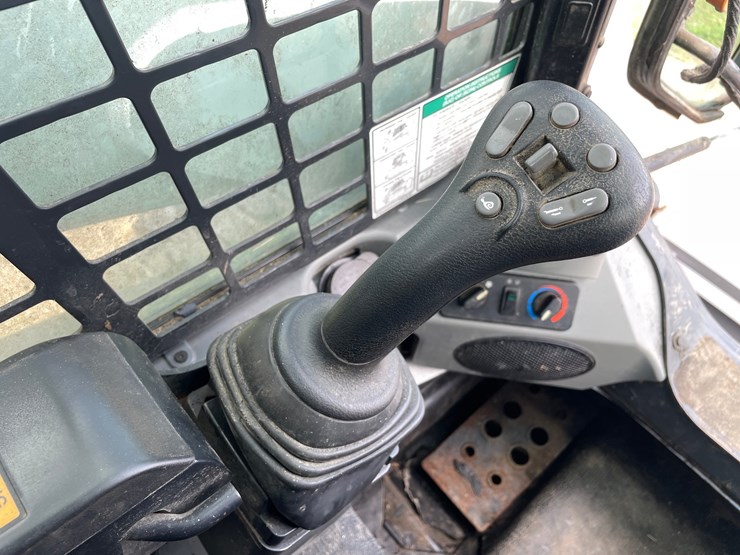 bobcat-s740-image-28