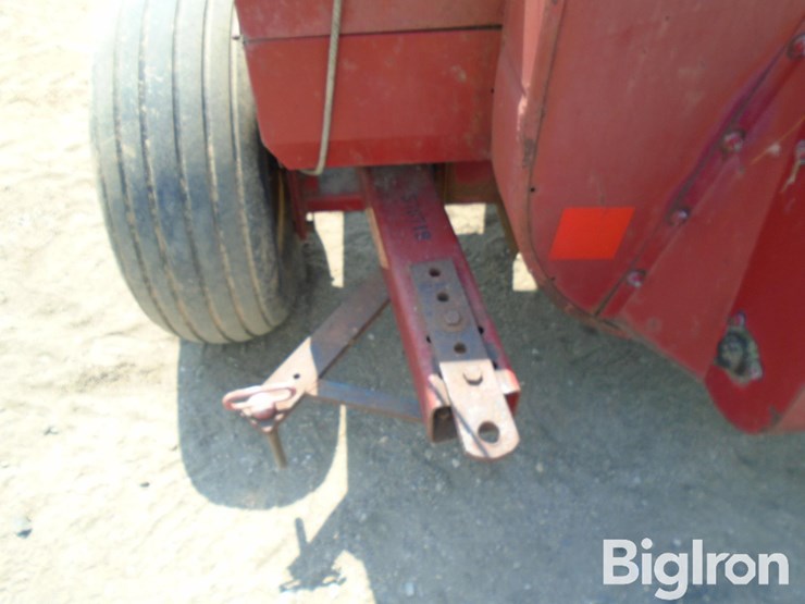 new-holland-782-image-12