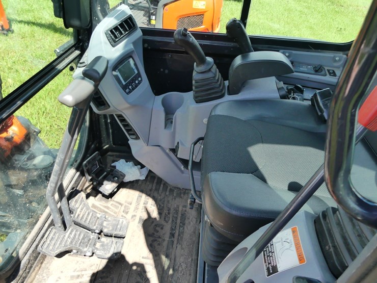 kubota-kx033-4-image-14